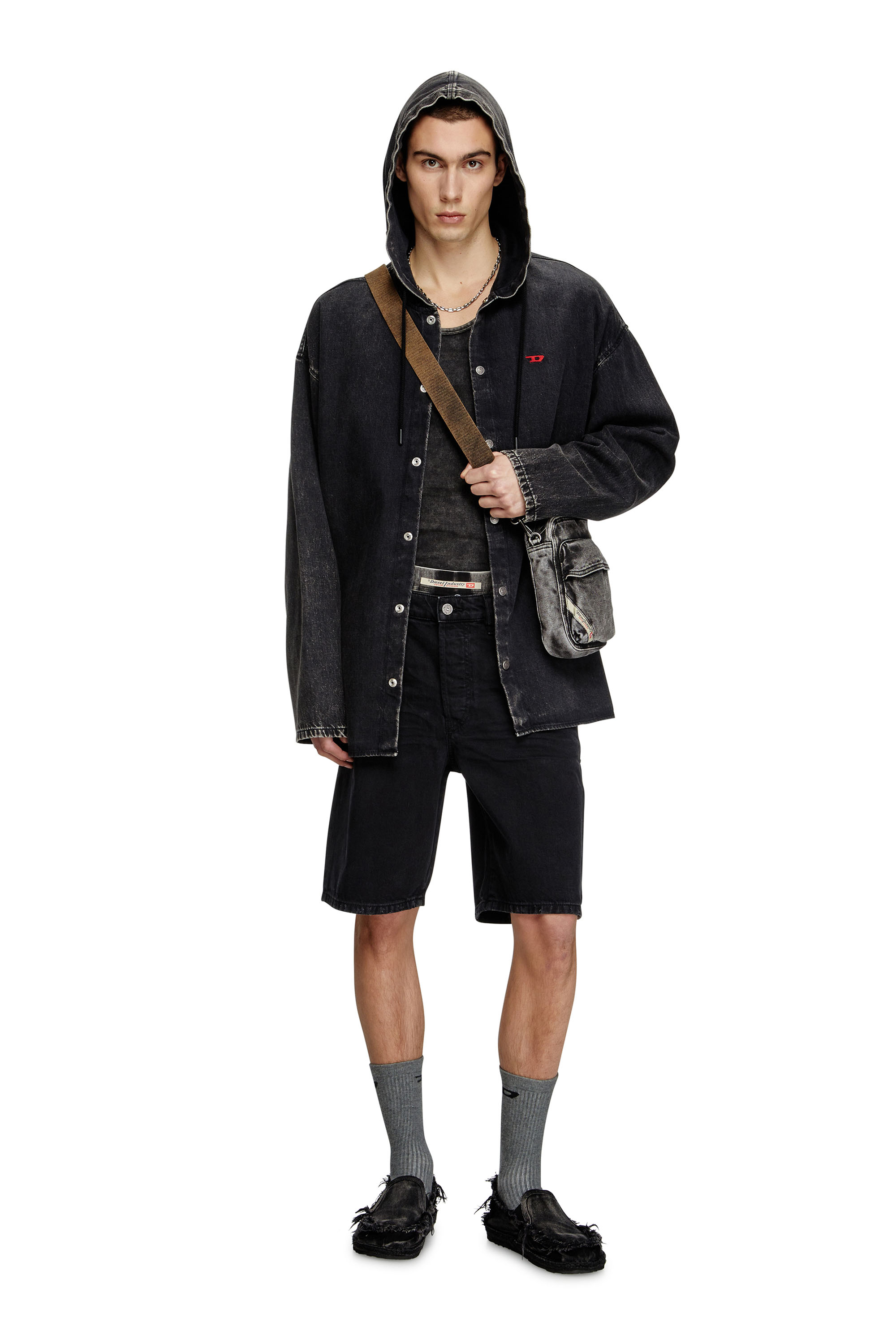Diesel - REGULAR-SHORT, Pantalones cortos en denim Hombre in Negro - 3